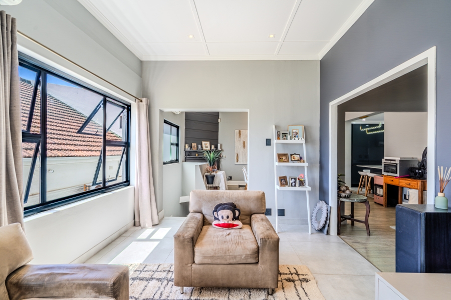 4 Bedroom Property for Sale in Fresnaye Western Cape